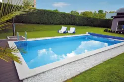 Schwimmbecken ca. 700x350x150cm