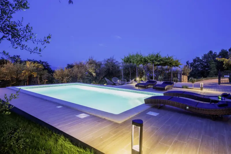 Schwimmbecken-Set Styroporstein ca.600x300x150cm