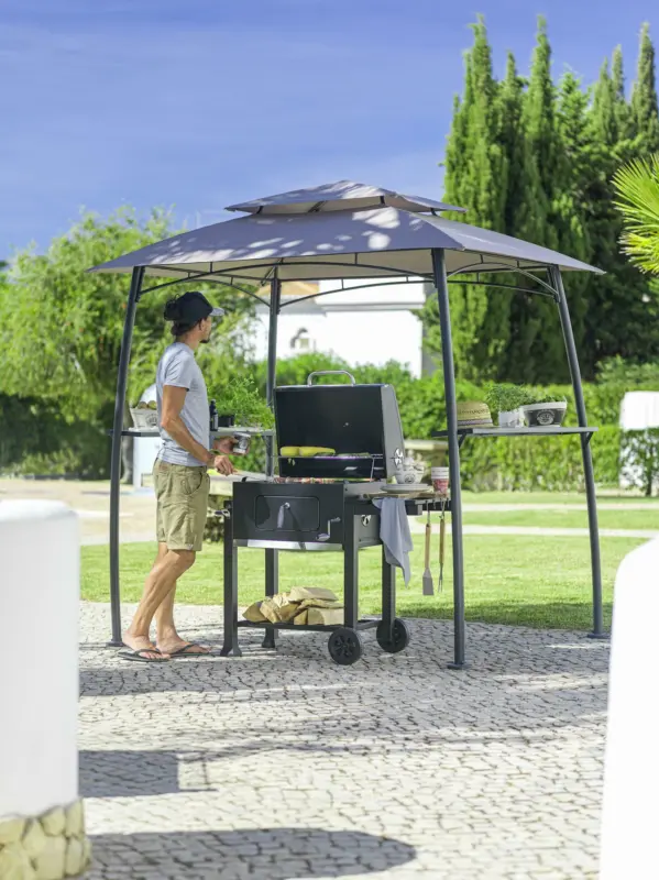 Pavillon Texas in Grau