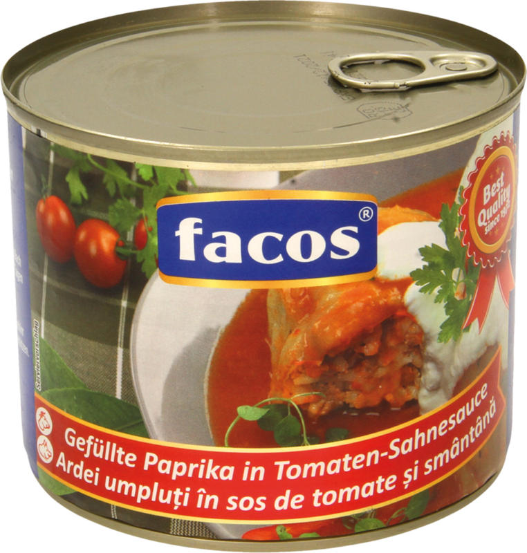 Gefüllte Paprika in Tomaten-Sahnesoße