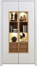 mömax Vitrine in Weiß/Buchefarbe 'Serpio'