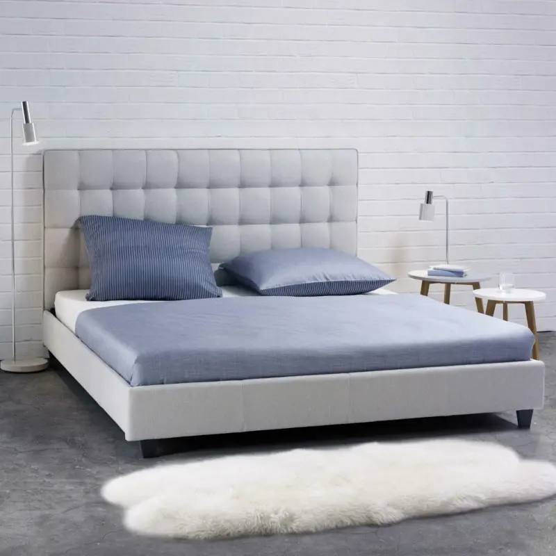 Polsterbett 'Mike', ca.180x200cm, hellgrau