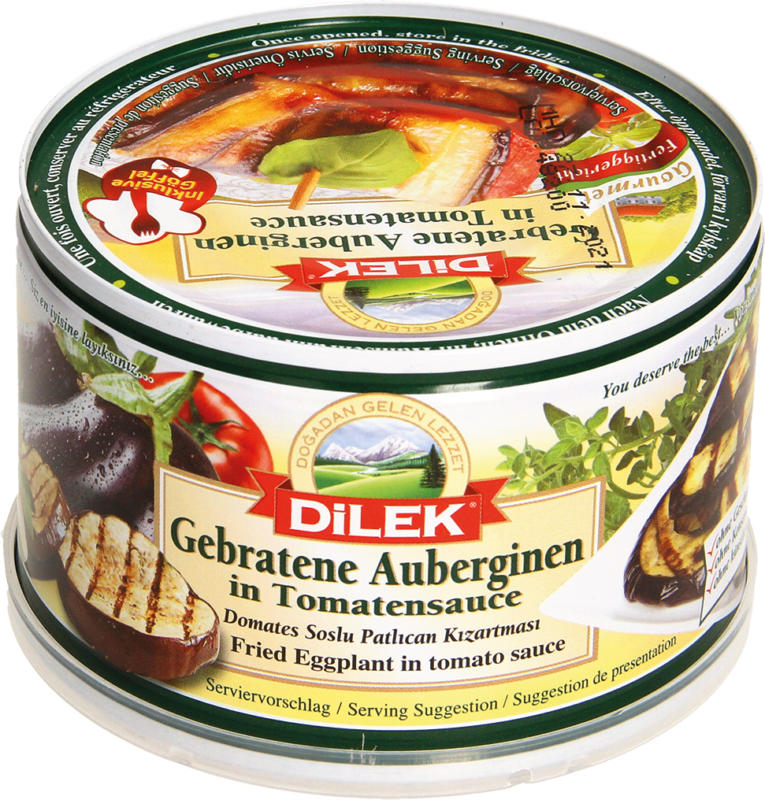 Gebratene Auberginen in Tomatensauce