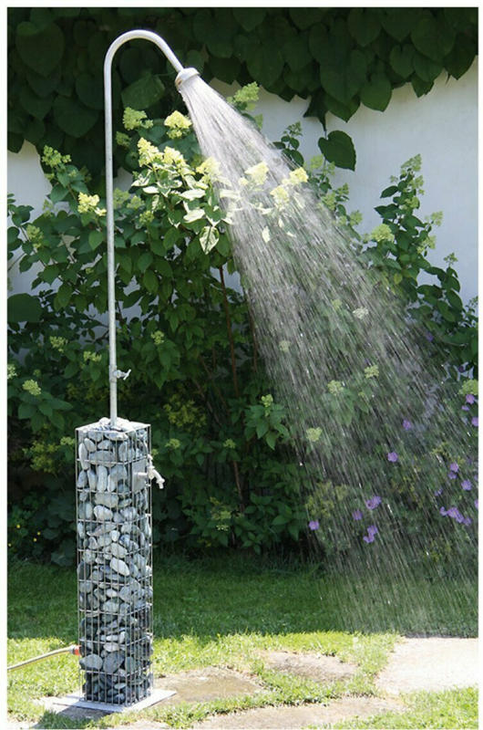 Gabionen-Gartendusche
