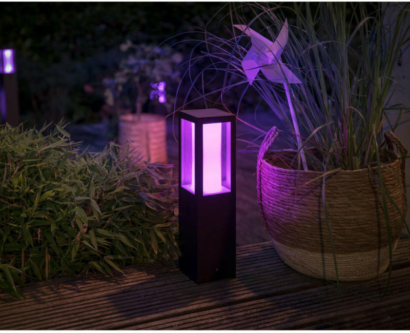 Philips Hue White & Color Ambiance Impress LED-Sockelleuchte Hochvolt EEK: A