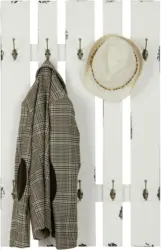 Wandgarderobe in Weiß