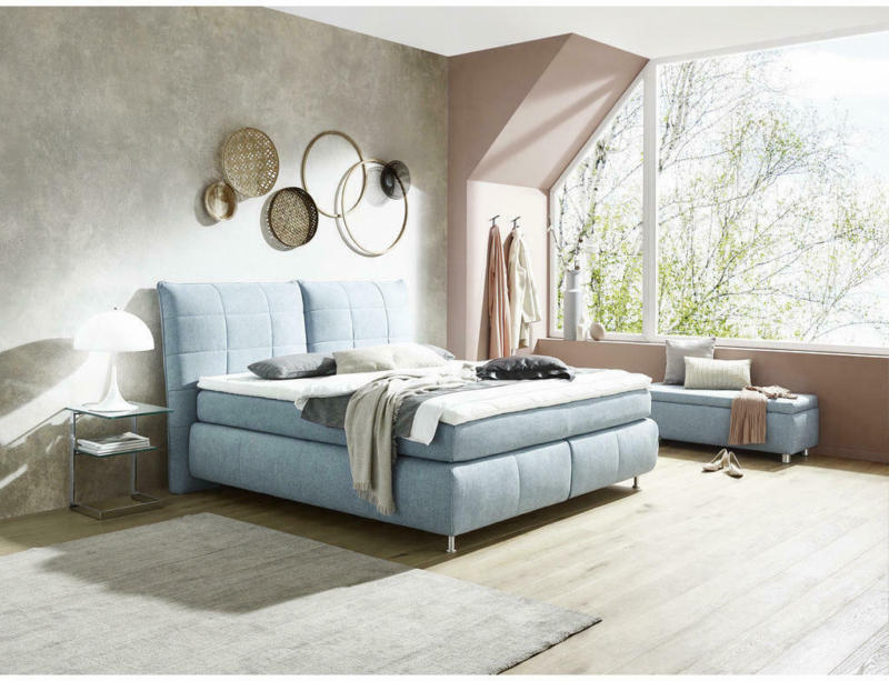 Boxspringbett 180/200 cm in Pastellblau
