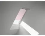Hornbach VELUX Verdunkelungsrollo Kids rose Sterne manuell Rahmen weiß DKL C02 4659SWL