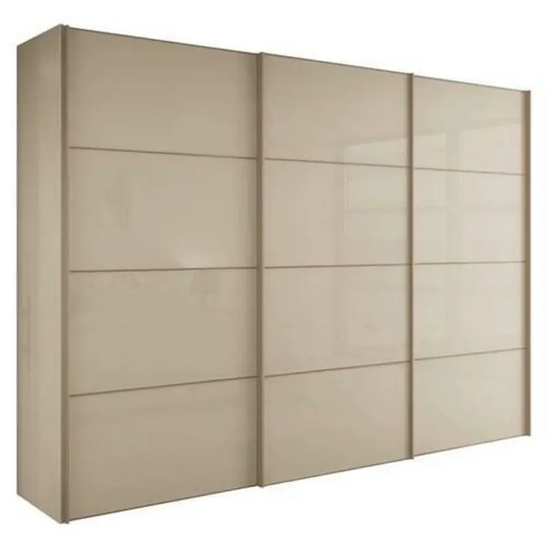 Schiebetürenschrank in Sandfarben