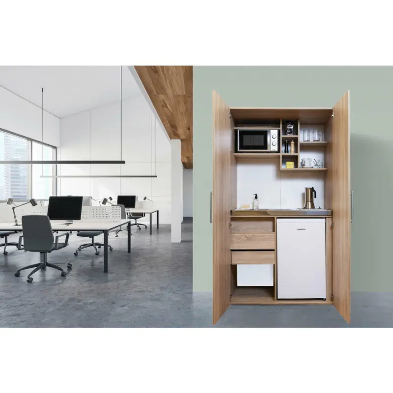 Schrankküche in Eichefarben