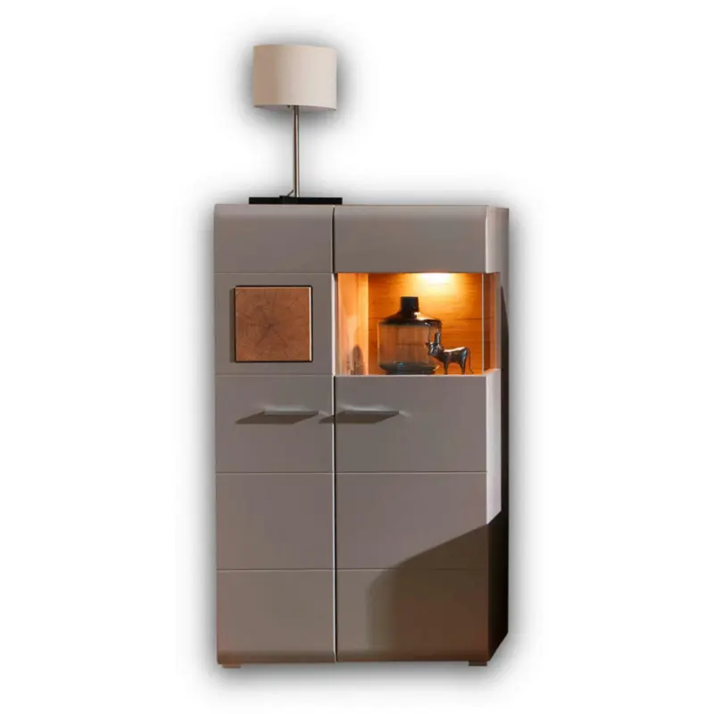 Vitrine in Eichefarben