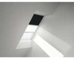 VELUX Vorteils-Set Verdunkelungsrollo uni schwarz und Faltstore Plissee weiß manuell Rahmen aluminium DFD P04 3009S