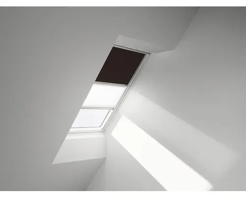 VELUX Vorteils-Set Verdunkelungsrollo uni dunkelbraun und Faltstore Plissee weiß manuell Rahmen aluminium DFD F06 4559S