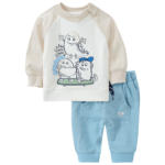Ernsting's family Newborn Sweatshirt und Jogginghose im Set - bis 21.04.2024