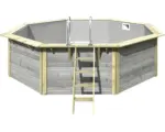 Hornbach Aufstellpool Holzpool-Set Karibu X2 achteckig Ø 427,5x121 cm inkl. Innenauskleidung grau & Leiter grau