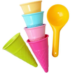 6-teiliges Sandspielzeug-Set in bunten Farben