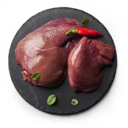 Свински черен дроб от свежата витрина