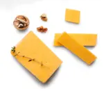 Kaufland хипермаркет KERRYGOLD Чедър от свежата витрина - до 05-07-26