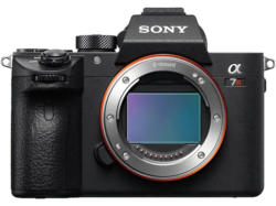 Sony Alpha 7R III Systemkamera Gehäuse, 42.4 MP Vollformat, 4K30p, 10B/s, 0.5 Zoll OLED Sucher, 3 Touch, Schwarz