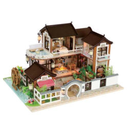 CRAFTS&CO Bausatz Miniaturhaus XL 32 x 24 x 19 cm bunt