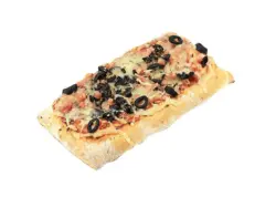 Закуска пица с маслини и шунка