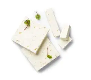 Беленско Сирене от краве мляко от свежата витрина