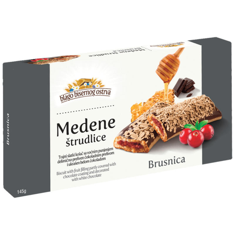 Serbisches Strudelgebäck mit einer Füllung mit Preiselbeeren in Schokoladenglasur, garniert mit weißer Zuckerware