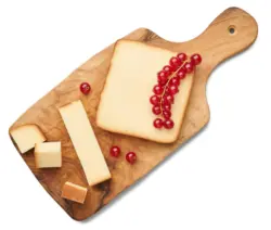 Mlekpol Пушена гауда от свежата витрина