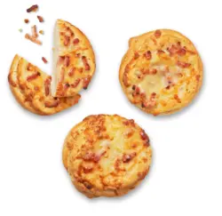 Охлювче пица със сметана и бекон