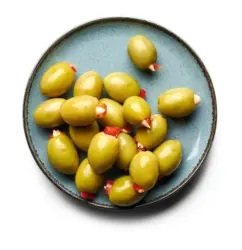 Зелени маслини с чушка и бадем