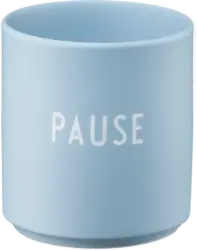 DESIGN LETTERS Lieblingsbecher aus Porzellan "PAUSE", hellblau (300 ml)