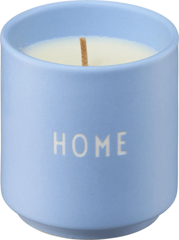 DESIGN LETTERS Duftkerze im Porzellanbecher "HOME", hellblau (6x5,5 cm)