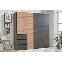 Комбиниран гардероб