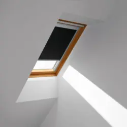 Store(1) occultant DBL M04 L. 78 cm x H. 98 cm uni noir