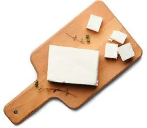 LB Bulgaricum Сирене от краве мляко