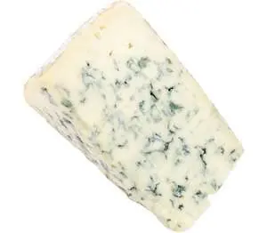 Bergader Синьо сирене от свежата витрина