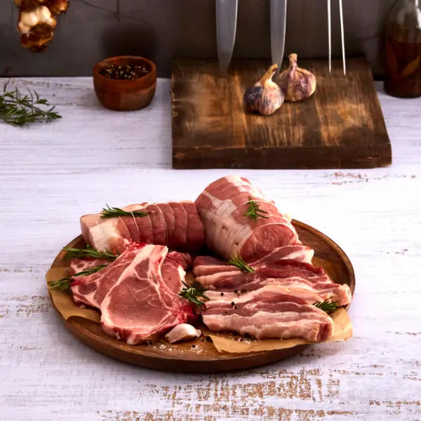 Porc : longe à rôtir + côte + poitrine