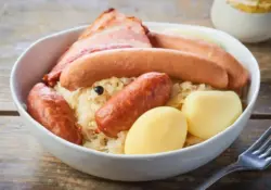 Choucroute garnie d'Alsace