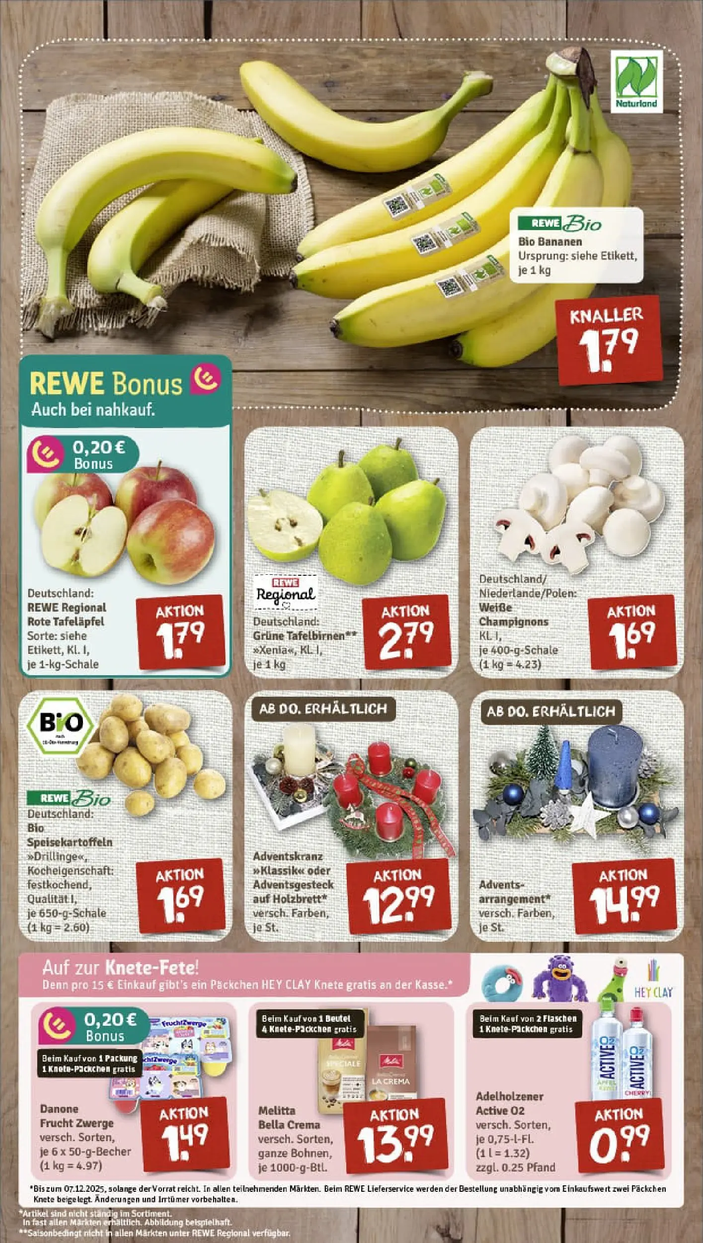 REWE Prospekt ab 17.11.2025 zum Blättern » Angebote | Seite: 3 | Produkte: Adelholzener, Bananen, Apple, Champignons
