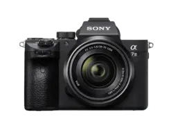 Sony Alpha 7 III Systemkamera mit Objektiv AF E 28-70mm 3.5-5.6 OSS, schwarz (ILCE-7M3K); Systemkamera Set