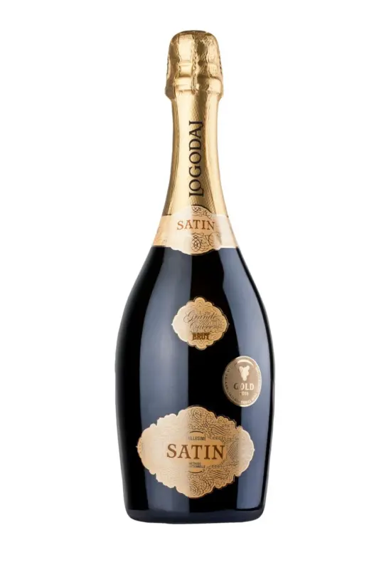 Logodaj Естествено пенливо вино Sati различни видове