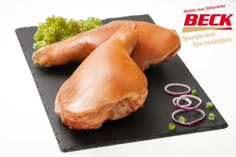 Spanferkel-Keule mit Knochen, gegart