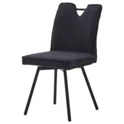 Lara Stuhl 119118070