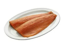 Kaltger&auml;uchertes Lachsforellenfilet /lose