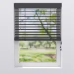 XXXLutz Lauterach - Ihr M&ouml;belhaus bei Bregenz Jalousie 50mm in Holzoptik