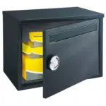 XXXLutz Lauterach - Ihr M&ouml;belhaus bei Bregenz Briefkasten T05766