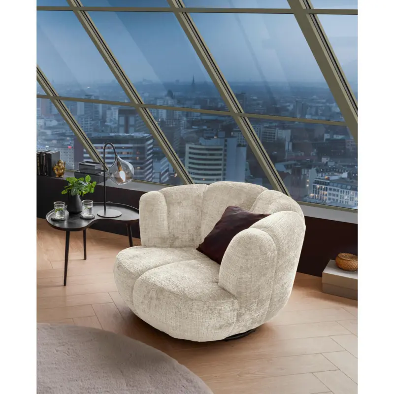 Sessel in Chenille Beige