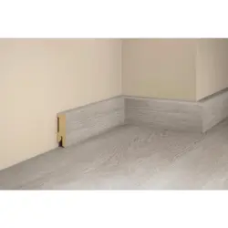 Sockelleiste, Eiche Helsinki