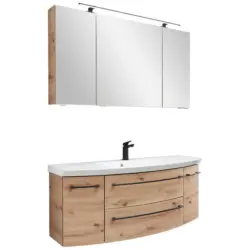 Badezimmer in 121 cm