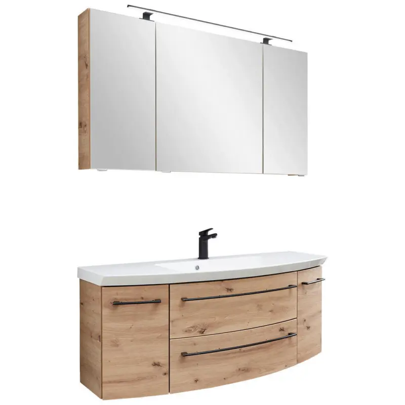 Badezimmer in 121 cm